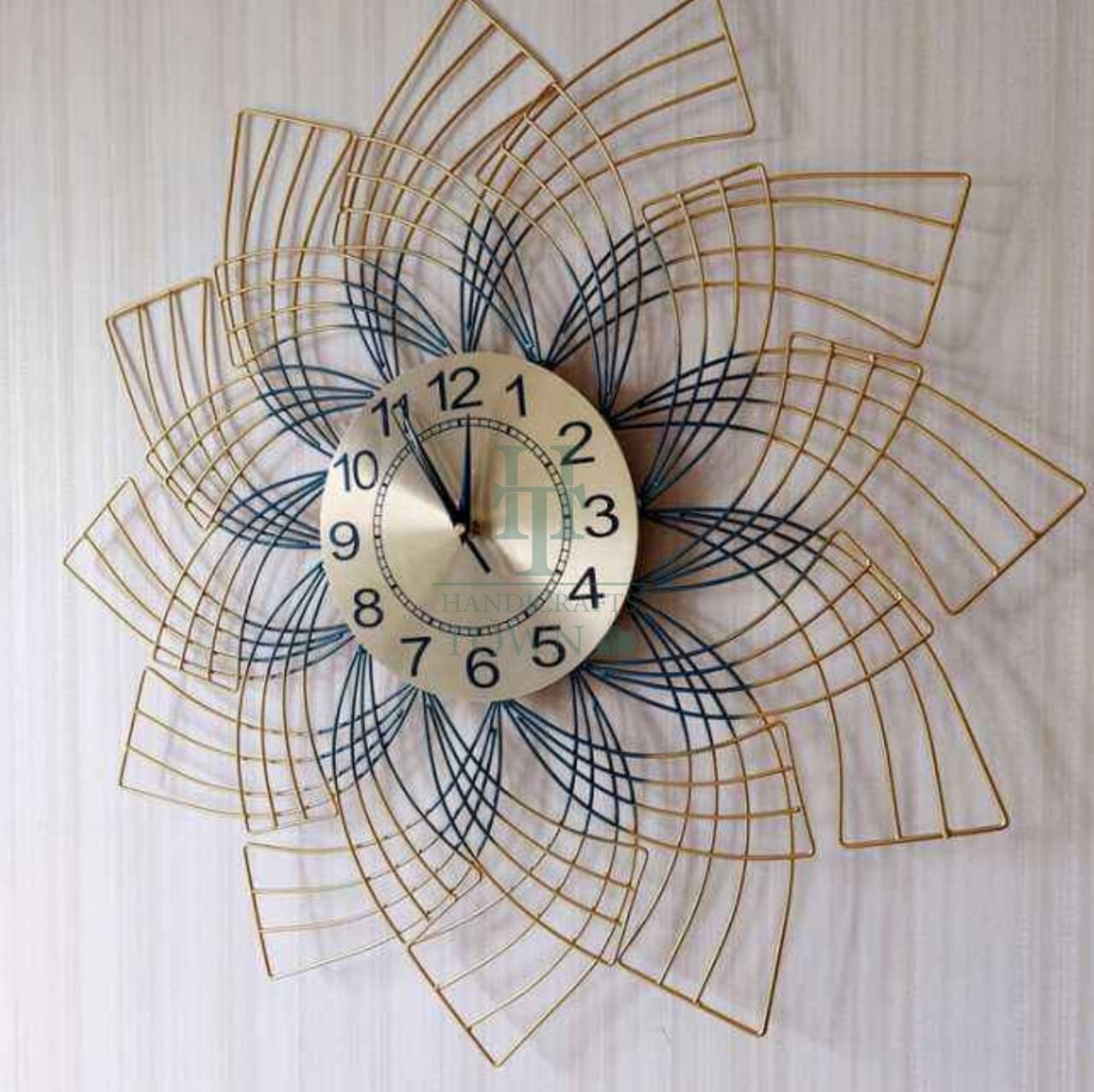 Caitlynn Designer Clock